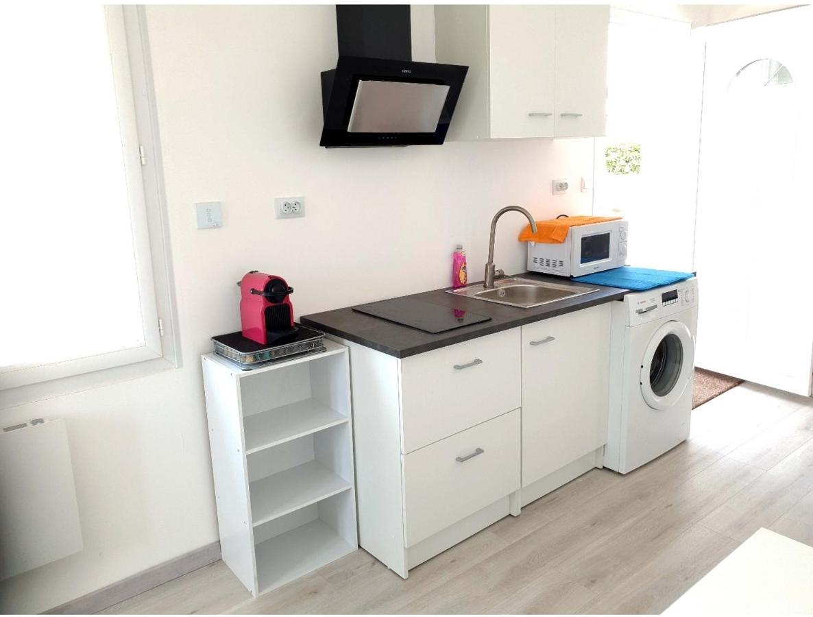אודנאז' Beau Logement Avec Terrasse, Jacuzzi Et Terrain De Petanque Privatif A 5 Minutes De La Plage מראה חיצוני תמונה