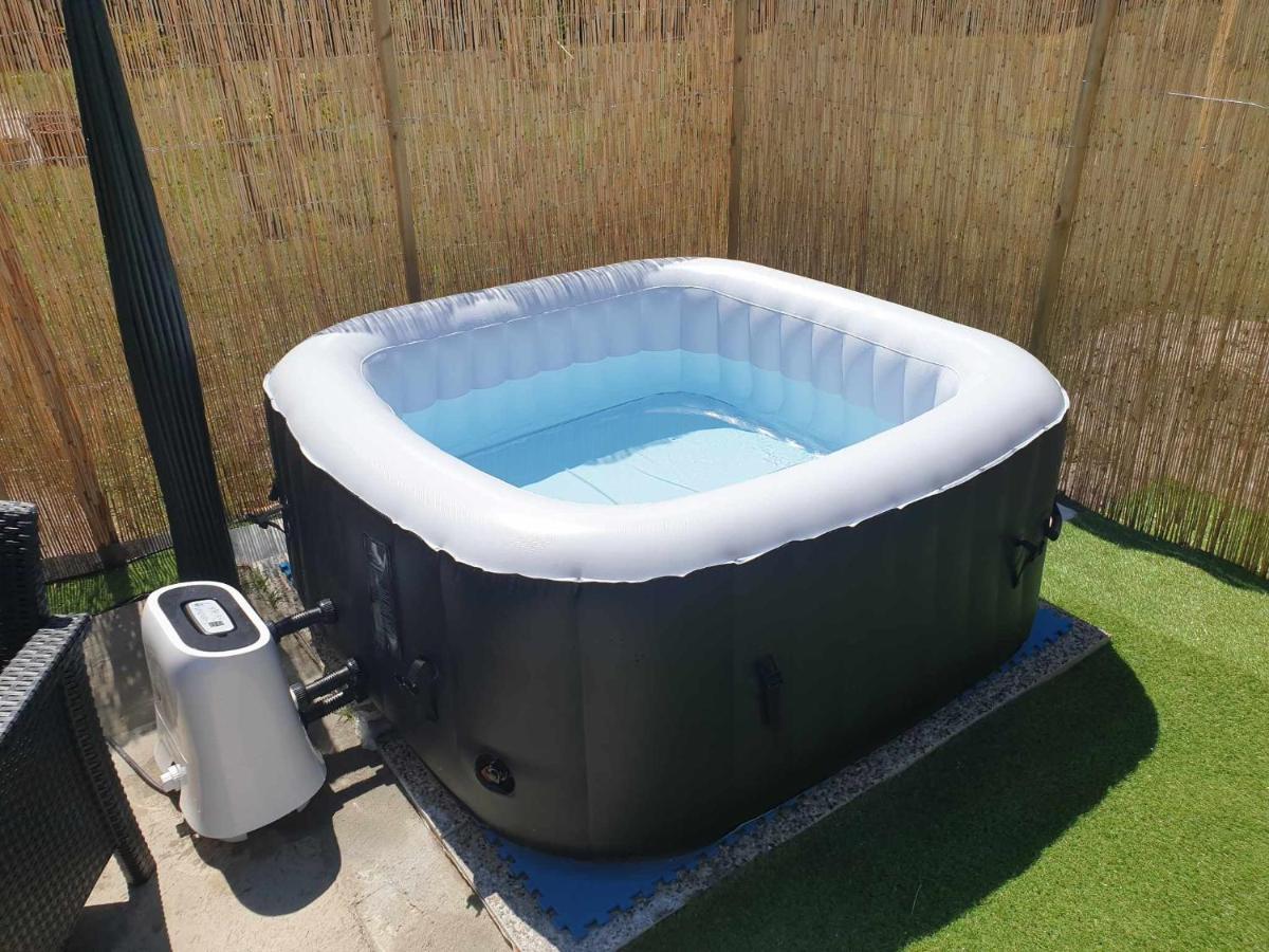אודנאז' Beau Logement Avec Terrasse, Jacuzzi Et Terrain De Petanque Privatif A 5 Minutes De La Plage מראה חיצוני תמונה