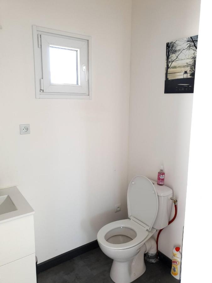 אודנאז' Beau Logement Avec Terrasse, Jacuzzi Et Terrain De Petanque Privatif A 5 Minutes De La Plage מראה חיצוני תמונה